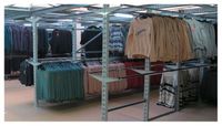 Ideale Anwendung als Ladenregale und Ladeneinrichtung im Textilbereich.